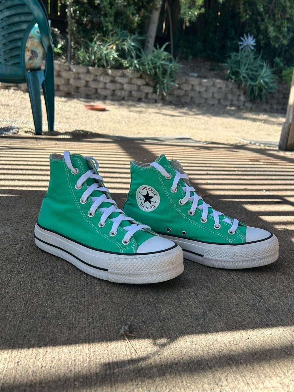 Converse Chuck Taylor All Star Lift Platform High Top Apex Green Women’s 8